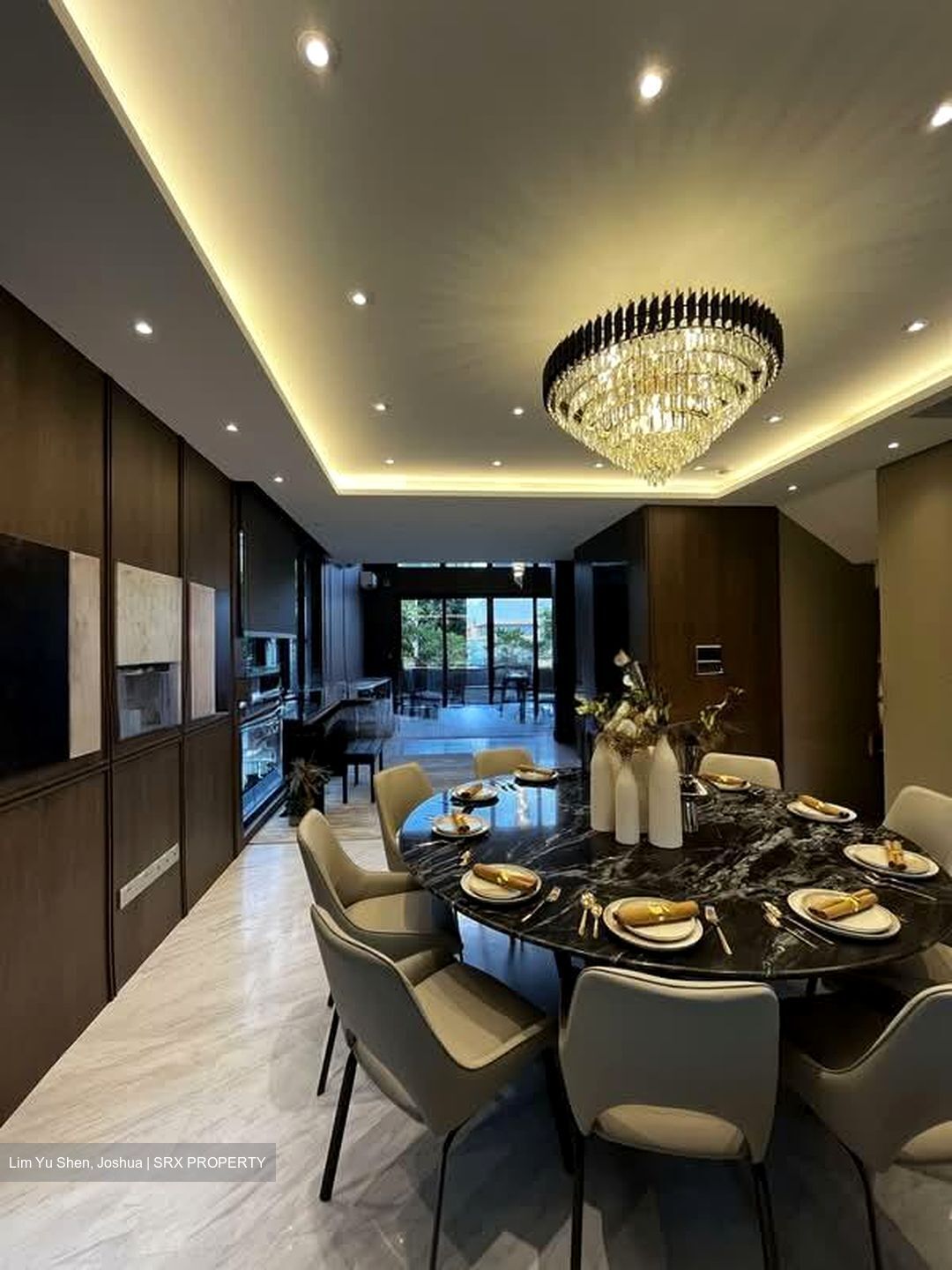 Shrewsbury Road (D11), Terrace #592471551
